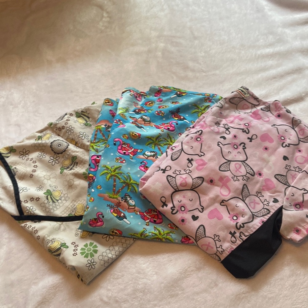 Bundle of 3 scrub tops